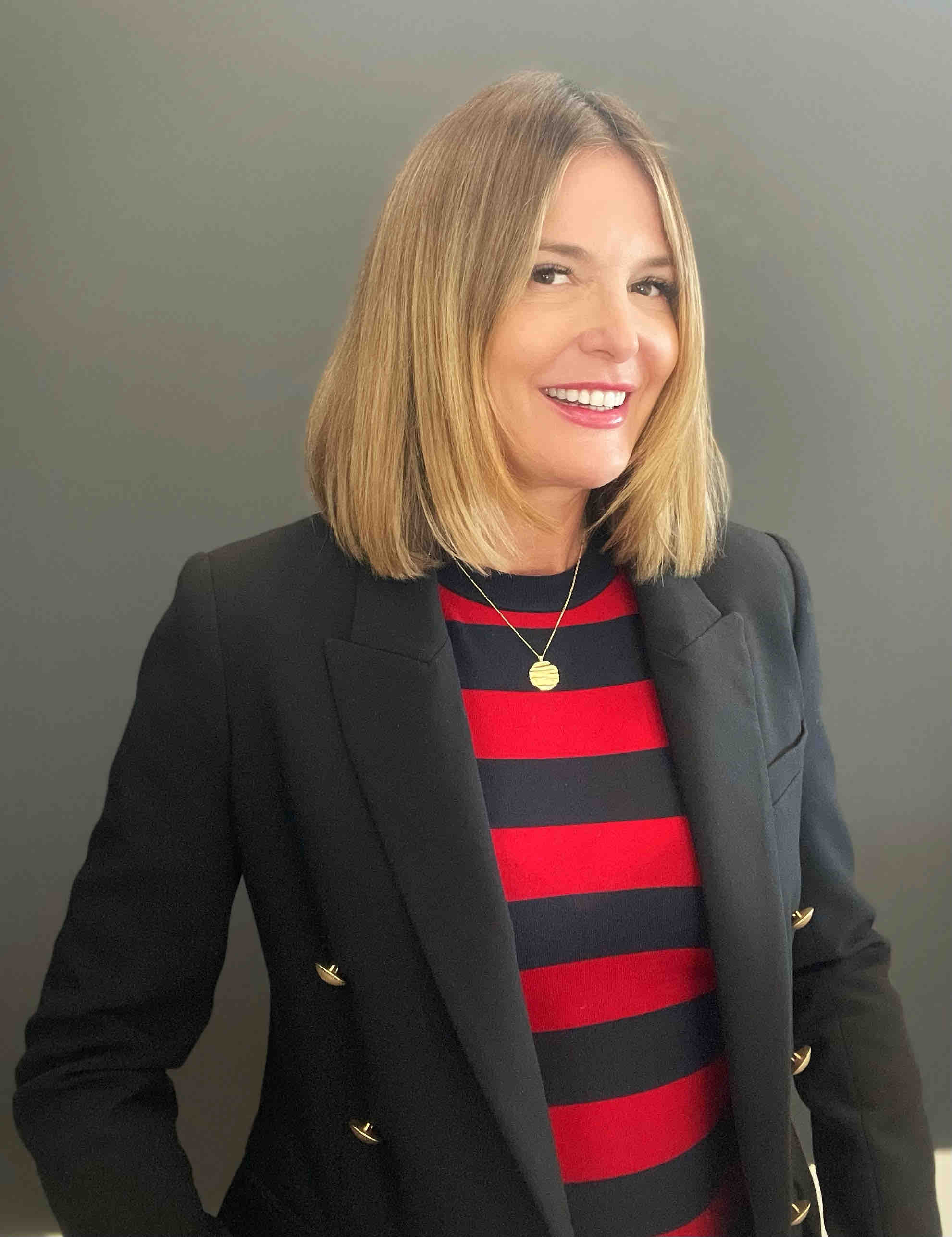 Lisa Larson Restb.ai