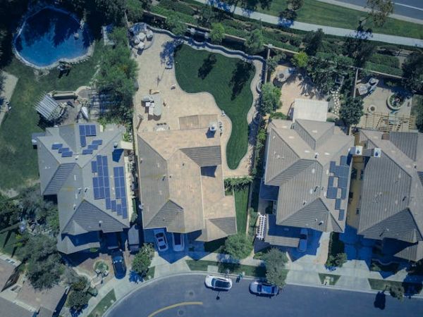 Aerial view of houses 600 Pexels