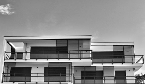 Architecture flat roof 600 Pixabay