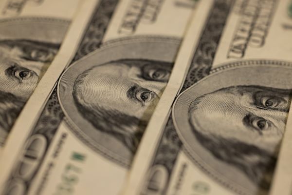Close up of money 600 Unsplash