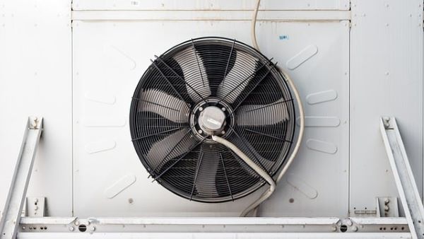 Fan air conditioner 600 Pixabay