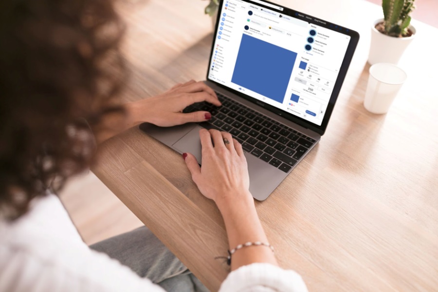 Girl on laptop
