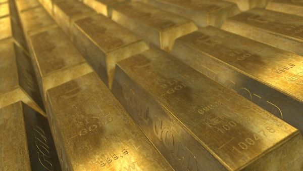 Gold bars2 600Pixabay