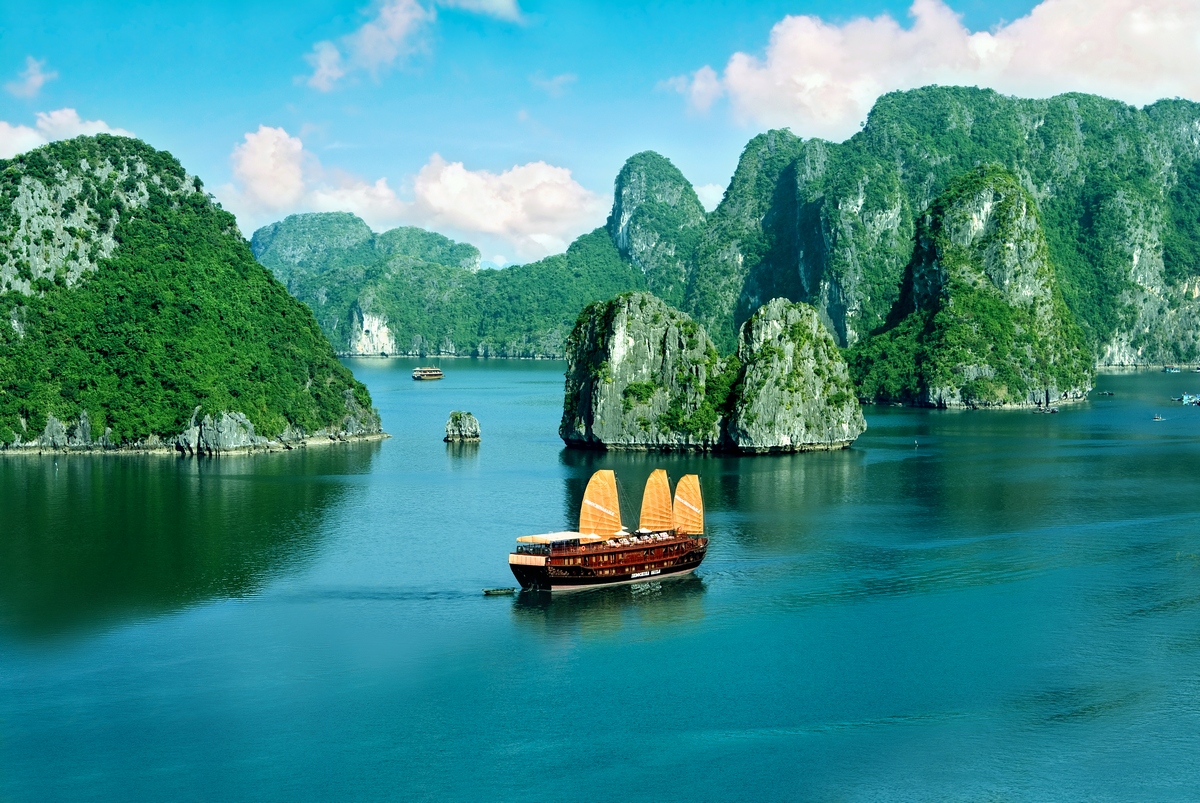 Halong bay Vietnamt