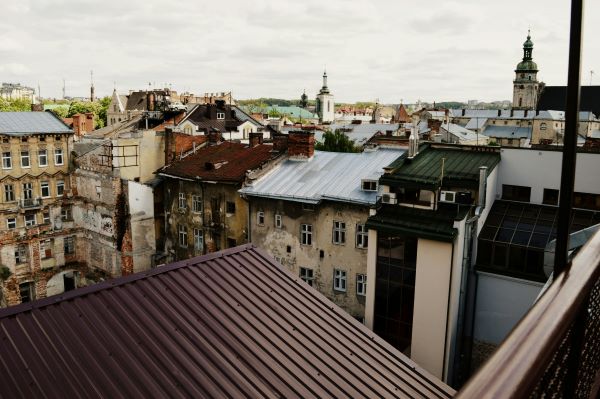 Roof 600 Unsplash