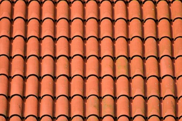 Roof tiles housetop 600 Pixabay