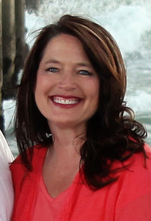 deanna high res headshot