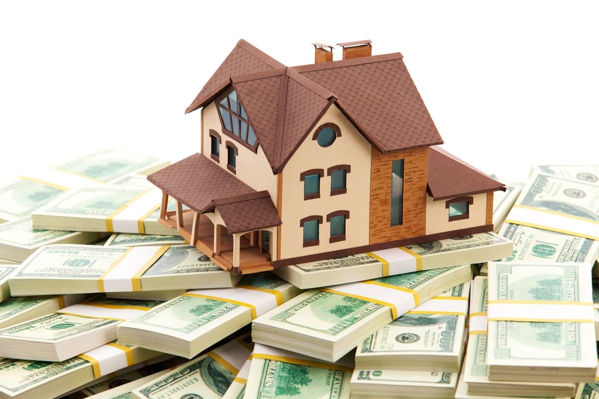 hire a real estate agent