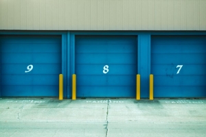 How Temporary Storage Can Simplify Moving and Home Staging