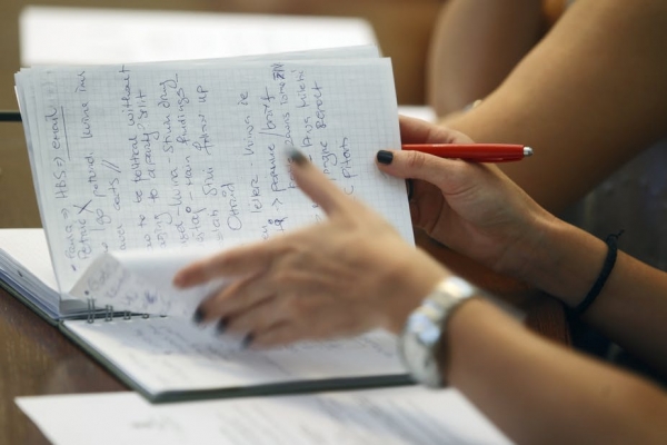 Online essay writing software can save time and energy