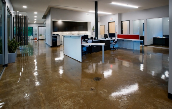 Understanding the Advantages and Disadvantages of Epoxy Flooring