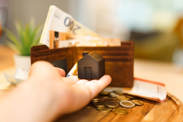 The Financial Red Flags That Delay Property Settlements
