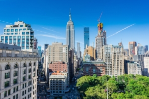 Is the Manhattan Market Recovering?