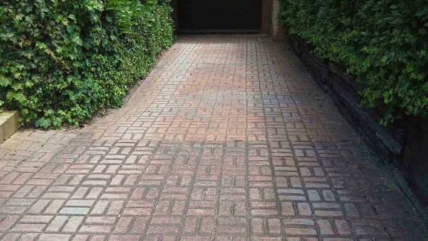 How Paver Cleaning Improve the Look of Your Home