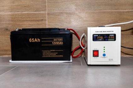 Why a 24V Inverter Is Better Than a 12V Inverter for Solar and Home Backup Power