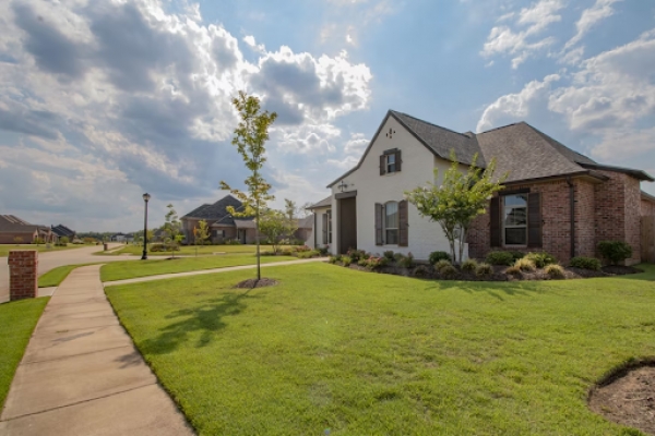 4 Things to Do Before Selling Your House