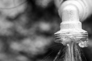 Slow Drain? 3 Signs Your Plumbing Isn’t Ready for Winter