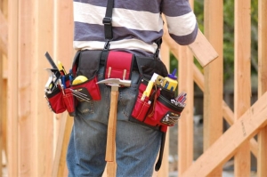 7 Tools Every Carpenter Must Have 2019 + Tips