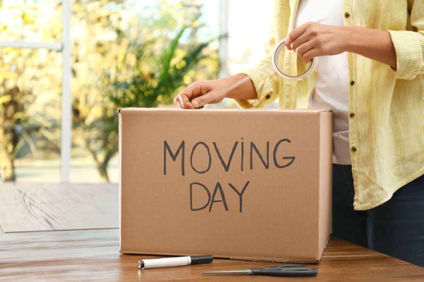 10 Ways to Stay Calm and Organized While Moving