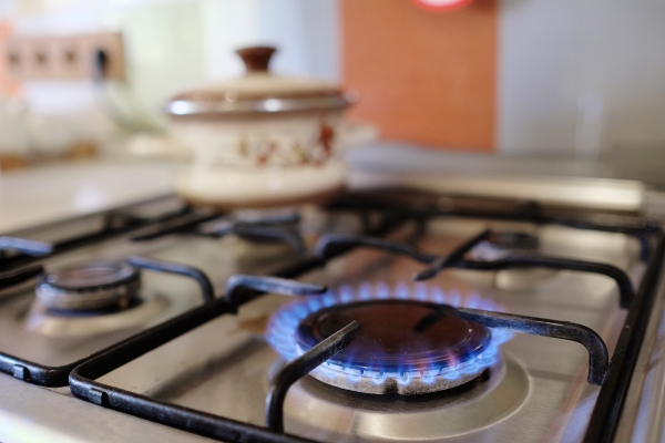 7 Tips To Properly Maintain Your Gas Stove