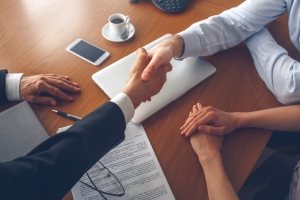 What is a Mortgage Broker and How Much Do They Cost?
