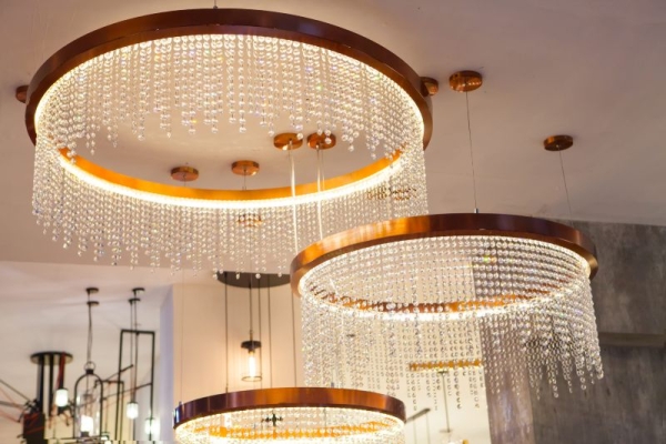 Can the Right Lighting Increase Your Home’s Value and Buyer Appeal