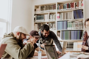 How to Choose Housing for a Student in a Big City