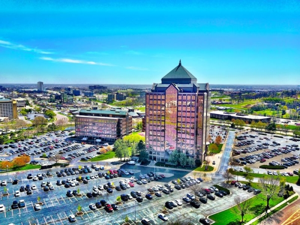 Exploring Overland Park: The Best Neighborhoods for Families