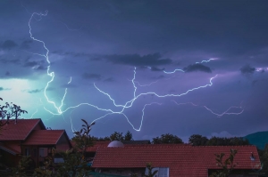 How to Prepare Your House for a Big Storm