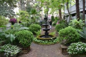 23 Ideas to Decorate Patios and Gardens in 2019
