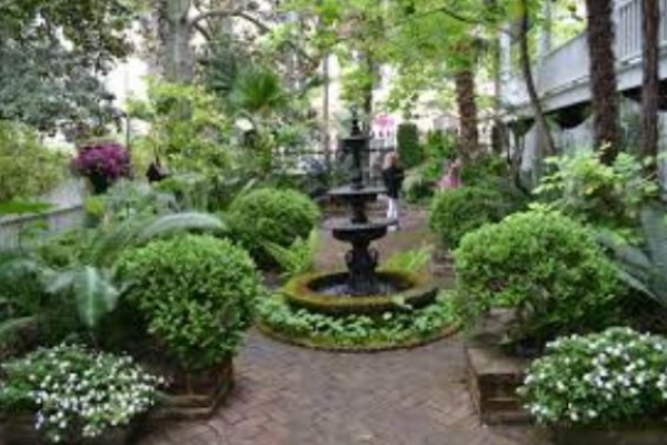 23 Ideas to Decorate Patios and Gardens in 2019