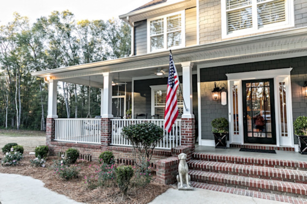 Most Realtors® Recommend Improving Curb Appeal, and Homeowners Can Benefit Financially and Emotionally by Remodeling Outdoor Features, NAR-NALP Report Finds