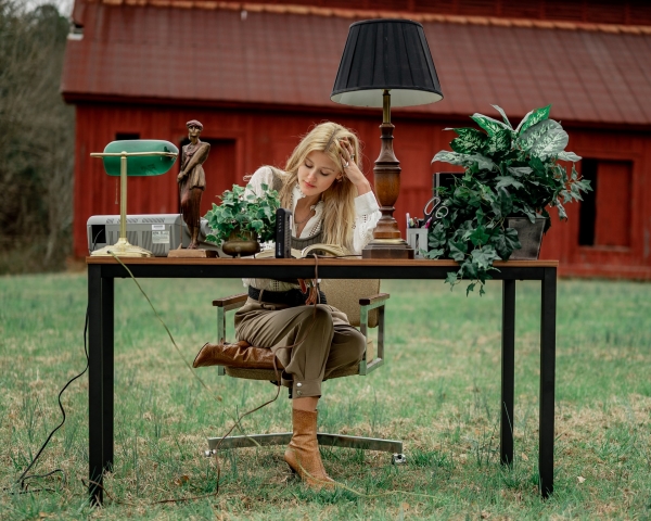 Move Over She-Shed, Make Room for the Backyard Office