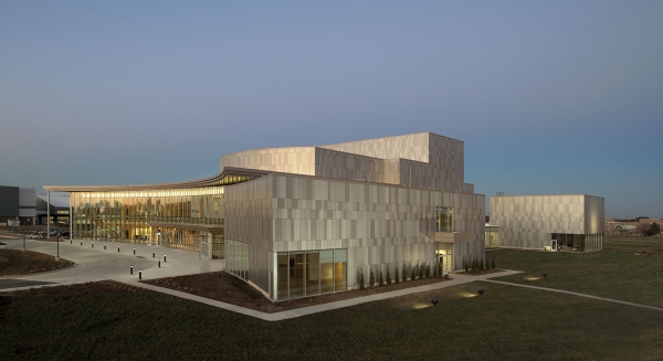 5 Reasons Why Everyone Loves Architectural Wall Panels