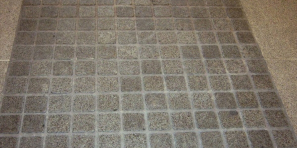 8 Ways To Add Beautiful Granite Paving And Stone Walls To Your Property