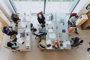 What to Consider Before Signing Up for a Coworking Office