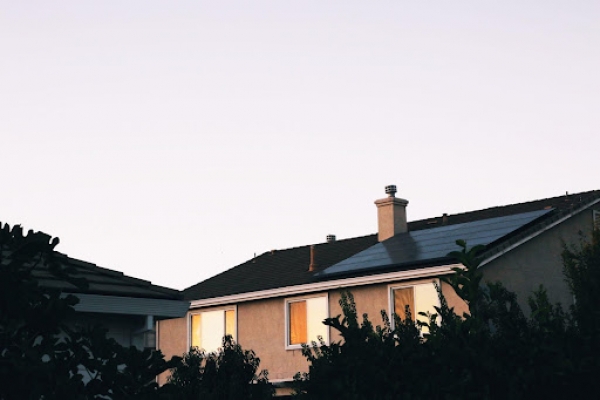 Is Now a Good Time for Homeowners to Switch to Solar?