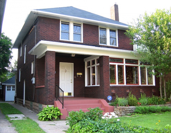 4 Differences Between a Home Warranty and Home Insurance