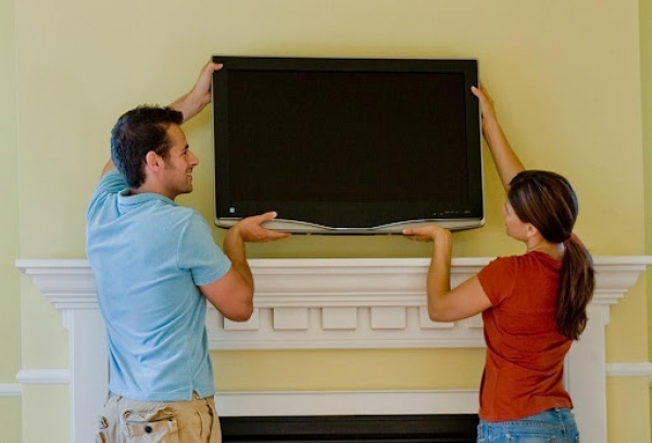 How do I move the Flat Screen TV?