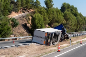 Top Questions to Ask When Choosing a Truck Accident Lawyer