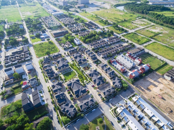 Houston new homes selling at “breakneck speed”