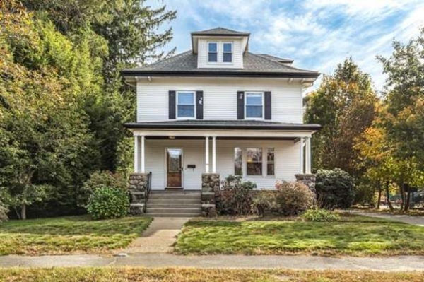 459 Lexington St, Waltham MA