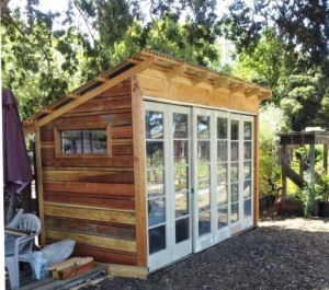 5 Tips To Build A DIY Shed That's Both Impressive And Functional