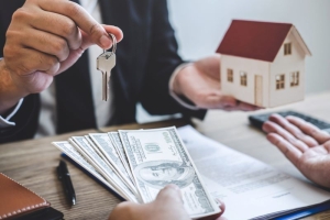 Benefits of Selling Your Home to Cash Buyers