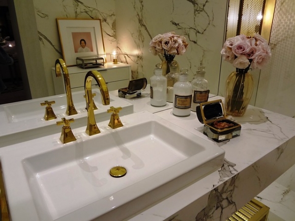 How to Make a Small Half Bathroom Look Bigger