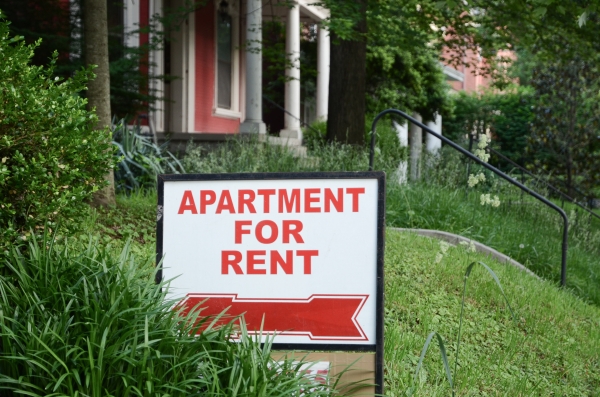 5 Things to Consider Before Renting Your Investment Property to a Relative