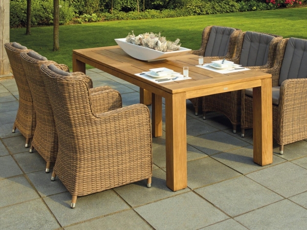 How to Upgrade Your Outdoor Living Space for Fall