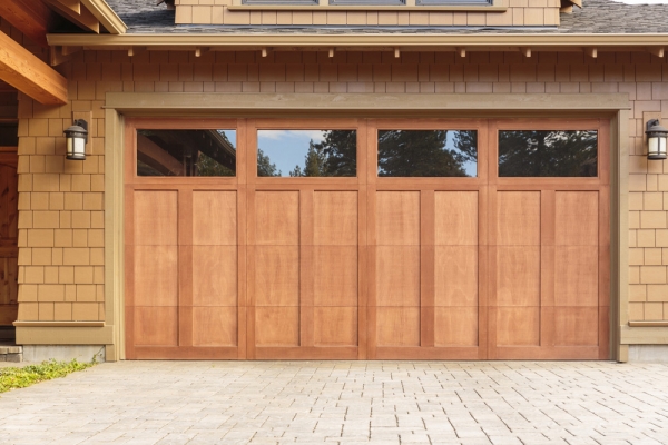 How to Maintain Your Garage Door