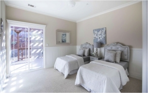 Staged Property: Buyers Beware