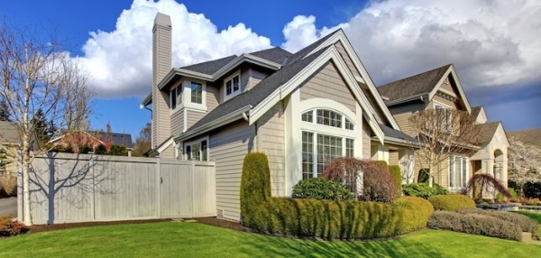 Learn the kinds of real estate lawyers to avoid hassles